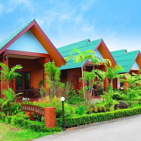 Hôtel Tanamas House à Thalang Extérieur photo