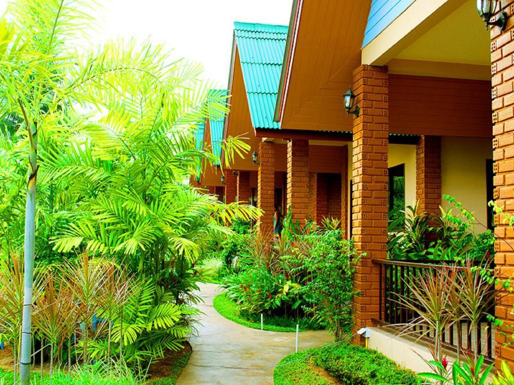 Hôtel Tanamas House à Thalang Extérieur photo